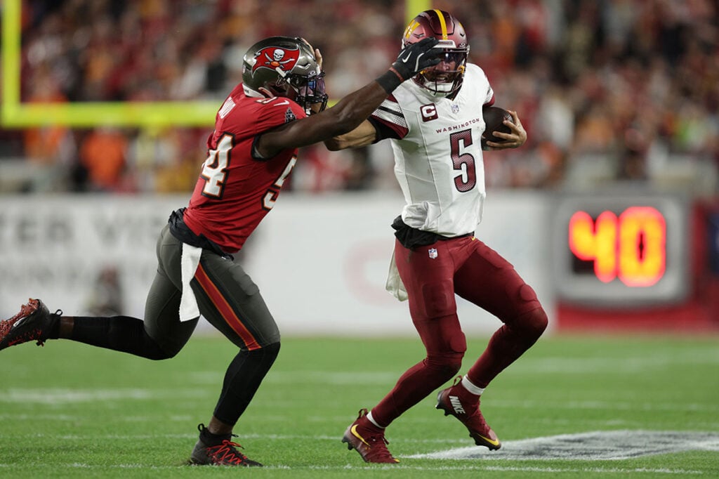 Pewter Report'S Top 50 All-Time Bucs: 6-10 3 Bucs Ilb Lavonte David And Commanders Qb Jayden Daniels