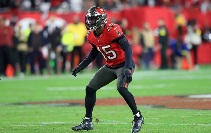 Bucs Ilb Deion Jones