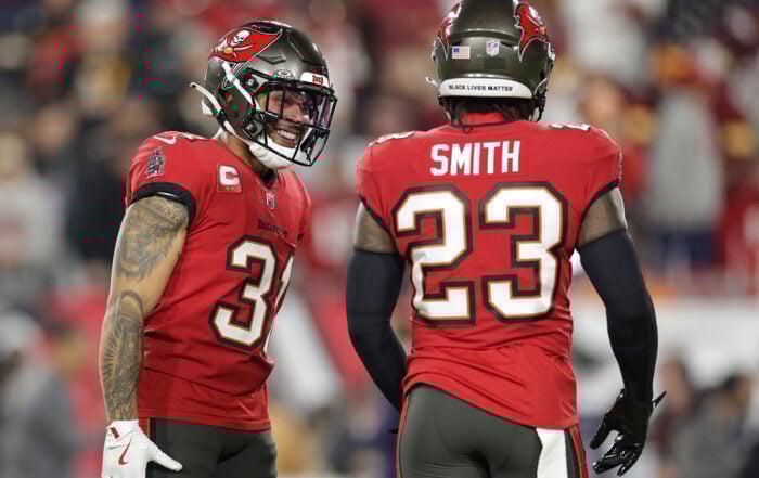 Bucs Fs Antoine Winfield Jr. And Ncb Tykee Smith