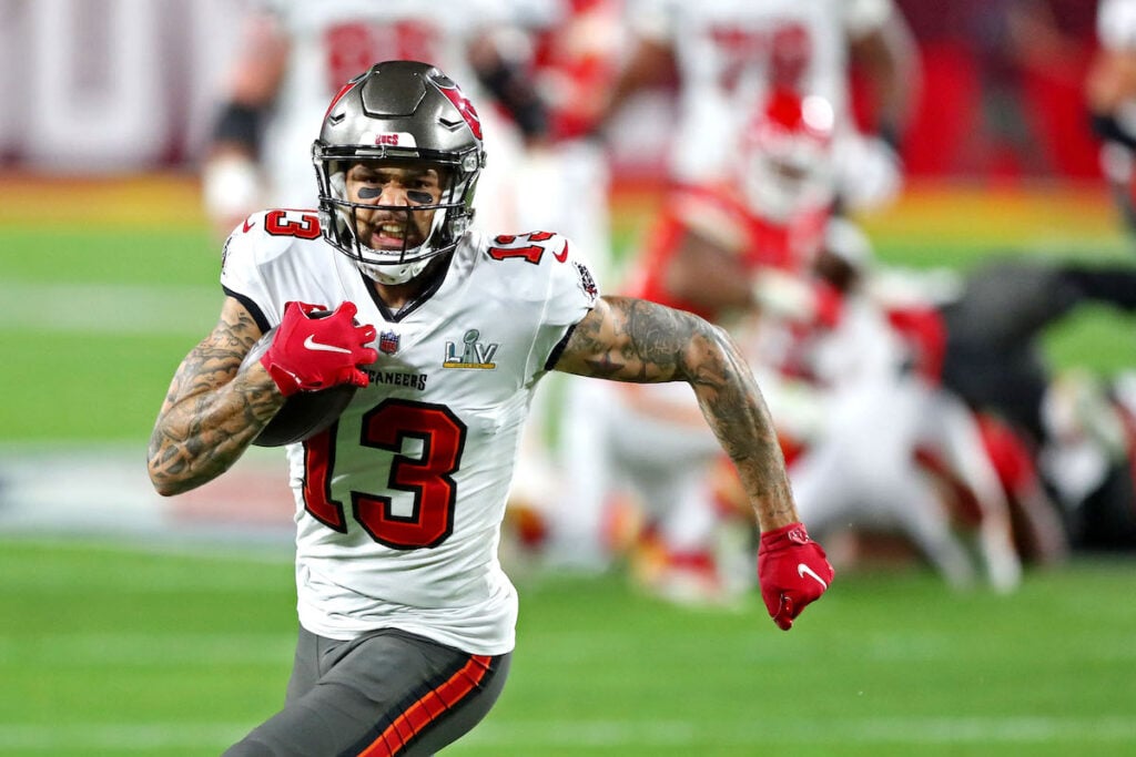 Bucs Invest In Emeka Egbuka'S Versatility 2 Bucs Wr Mike Evans In Super Bowl 55 - Photo By: Usa Today