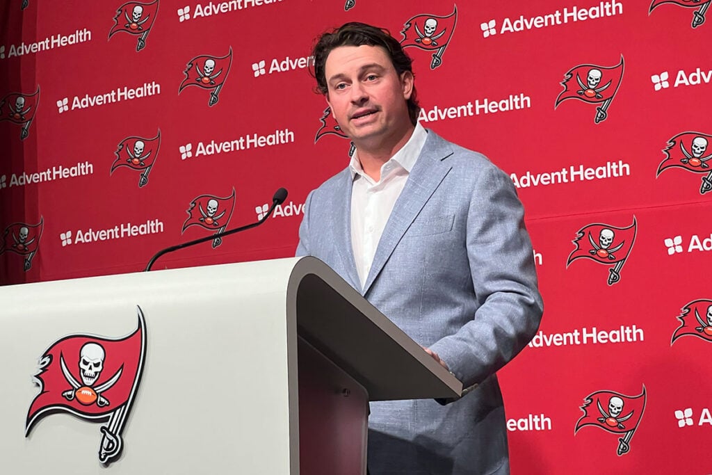Bucs Oc Josh Grizzard