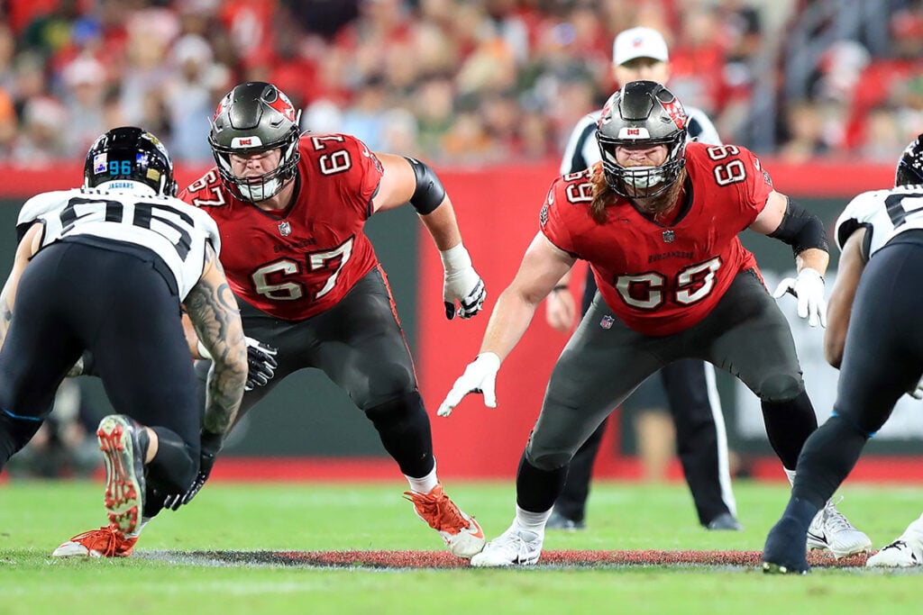 Bucs Rg Cody Mauch And Rt Luke Goedeke