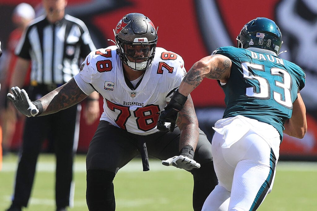 Bucs Rt Tristan Wirfs And Eagles Ilb Zack Baun