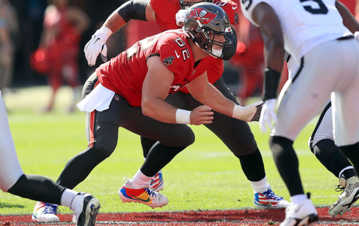 Bucs C Graham Barton