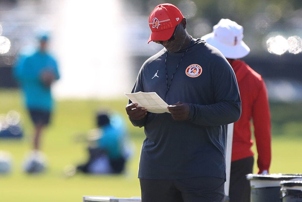 Bucs Sign 4 Rookies From 2025 Draft Class 2 Bucs Head Coach Todd Bowles
