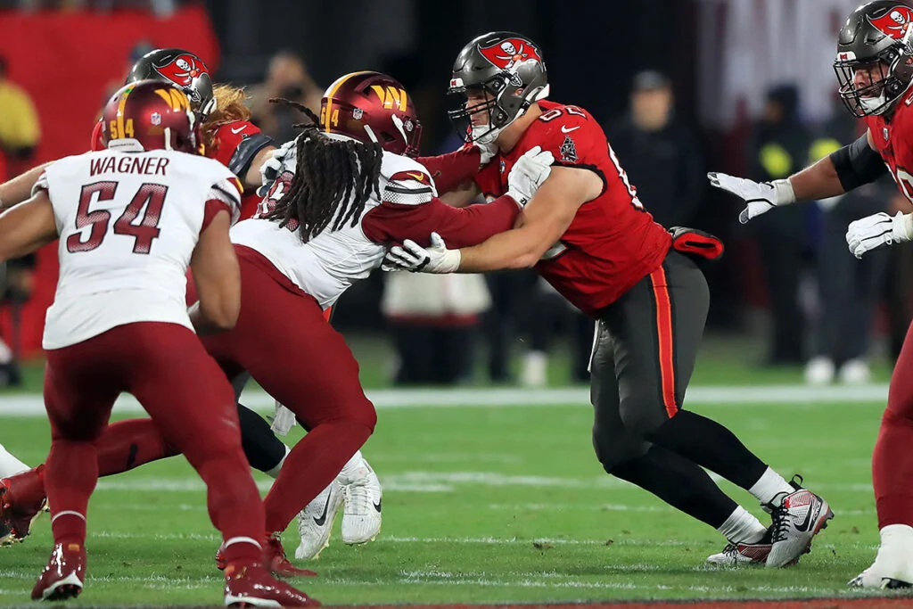 Bucs C Graham Barton