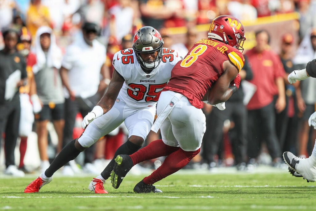 Bucs Cb Jamel Dean And Commanders Rb Brian Robinson Jr.