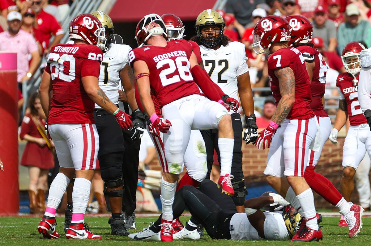 Saints Lb Danny Stutsman Bucs