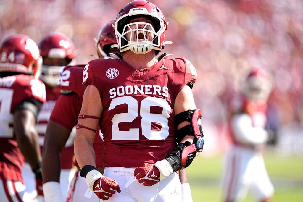 Pr Roundtable: Which Nfc South Draft Pick Would You Steal For The Bucs? 2 Saints Lb Danny Stutsman Bucs