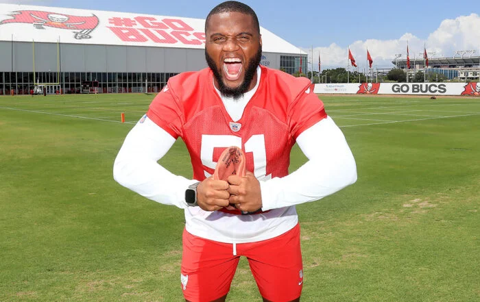 Bucs Olb David Walker
