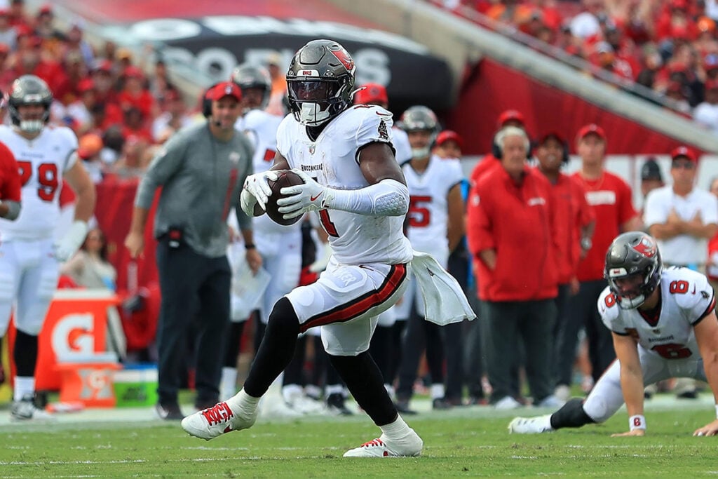 White Rachaad Bucs Commanders Step