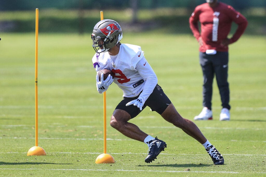 Bucs Ota Insider 6-3: Top Rookies Clash, Ilbs Make Plays 3 Bucs Wr Emeka Egbuka