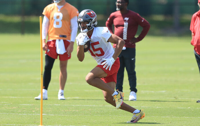 Bucs Wr Jalen Mcmillan