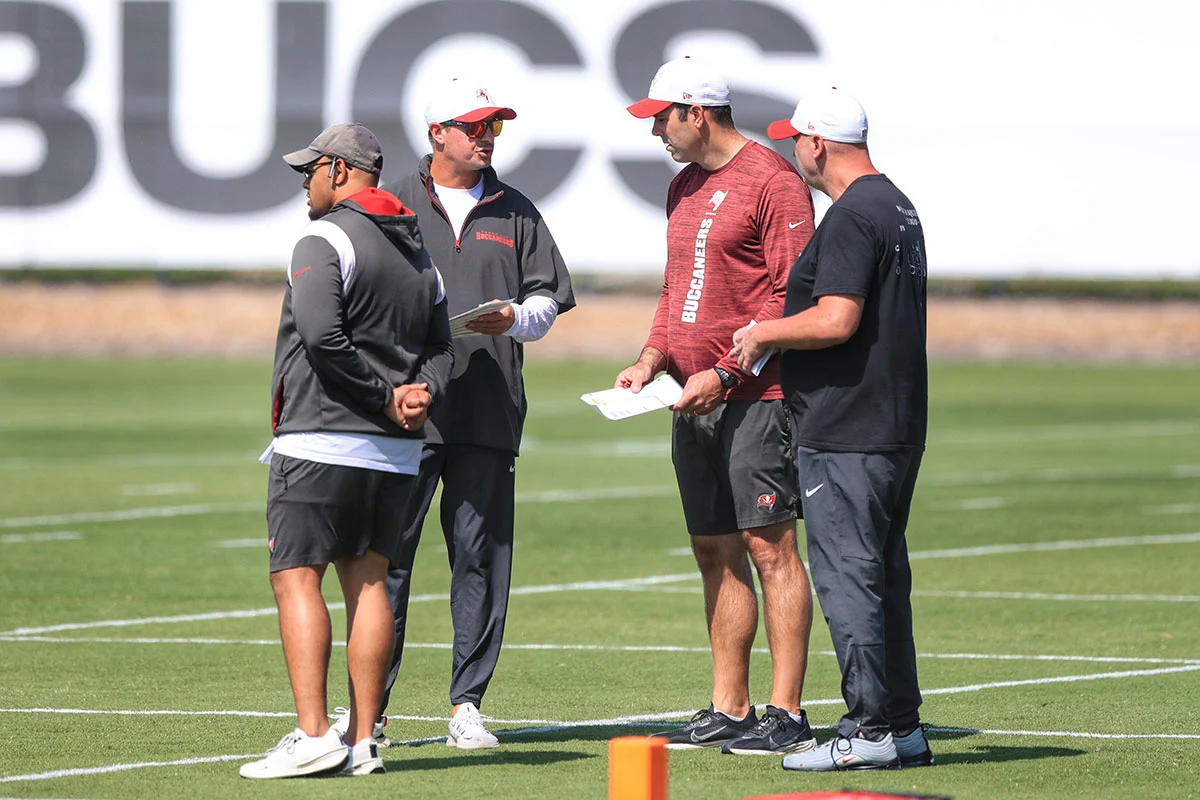 Bucs Oc Josh Grizzard And Ol Coaches Kevin Carberry And Brian Piccuci