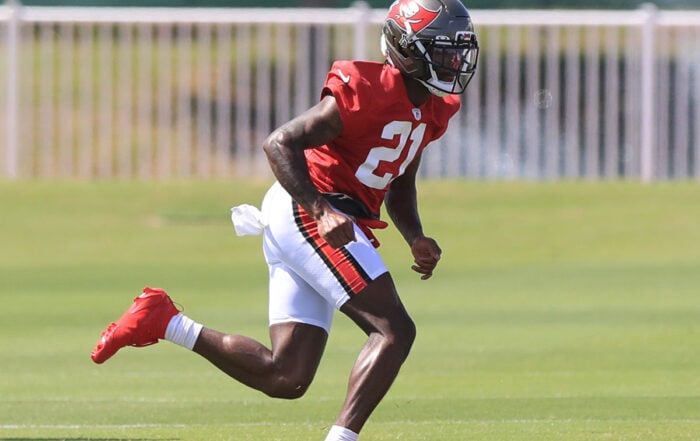 Bucs Cb Benjamin Morrison