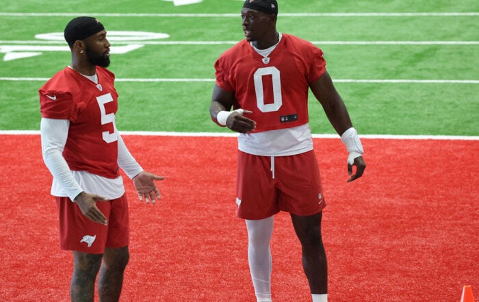 Bucs Olbs Haason Reddick And Yaya Diaby