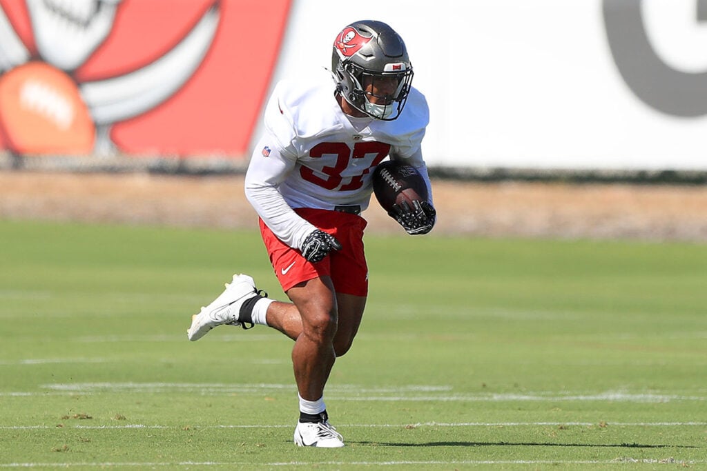 Pewter Pulse: The Bucs Have A Super Sleeper On Offense 2 Bucs Rb Josh Williams