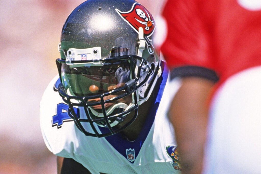 Rondé Barber Believes This Former Bucs Teammate Deserves More Love 2 Former Bucs Ilb Hardy Nickerson