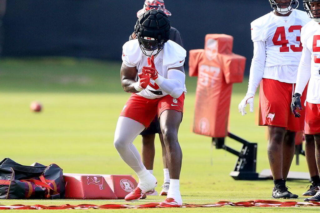 Bucs Camp Insider 7-24: Yaya Diaby Dominates, Defense Wins The Day Again 3 Bucs Olb Yaya Diaby