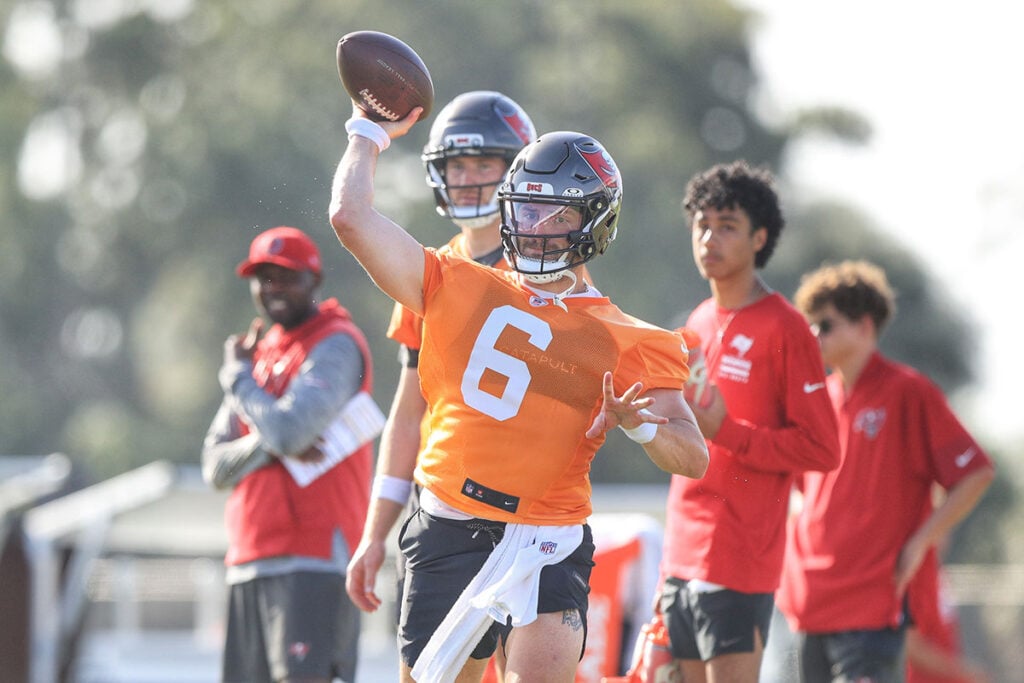 Bucs Camp Insider 7-27: Secondary Continues To Shine 5 Bucs Qb Baker Mayfield