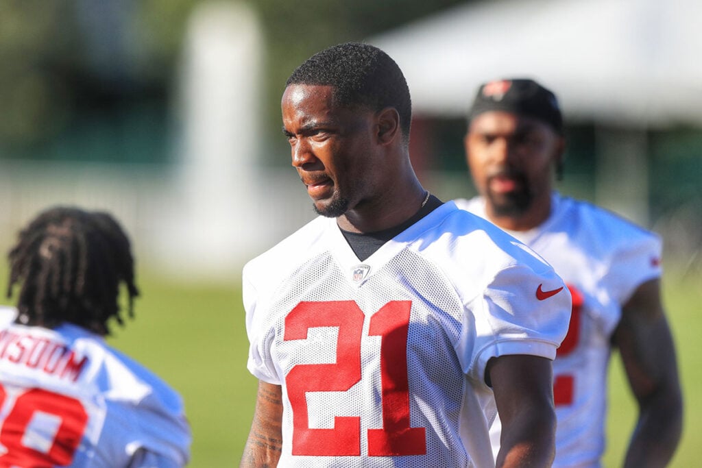Bucs Camp Insider 7-24: Yaya Diaby Dominates, Defense Wins The Day Again 4 Bucs Cb Benjamin Morrison