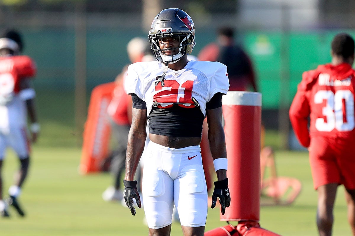 Bucs Cb Benjamin Morrison