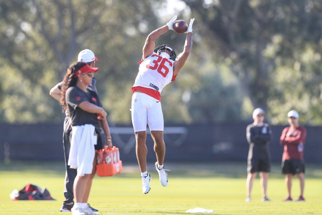 Sr'S Fab 5: Inside Scoop And Analysis From Bucs Camp 9 Bucs Db J.j. Roberts