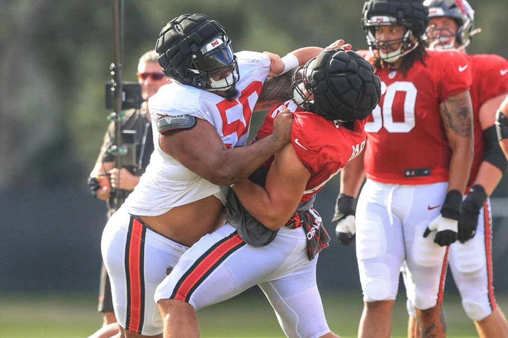 Bucs Dt Vita Vea And C Graham Barton