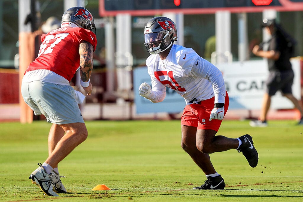 Bucs Camp Insider 7-25: Baker Mayfield Leads Offense'S Rebound 3 Bucs Olb David Walker And Te Payne Durham