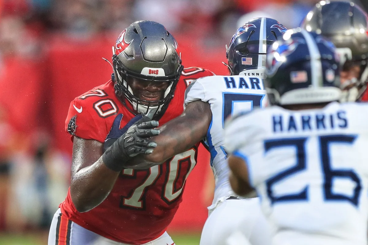 Bucs Offensive Tackle Ben Chukwuma