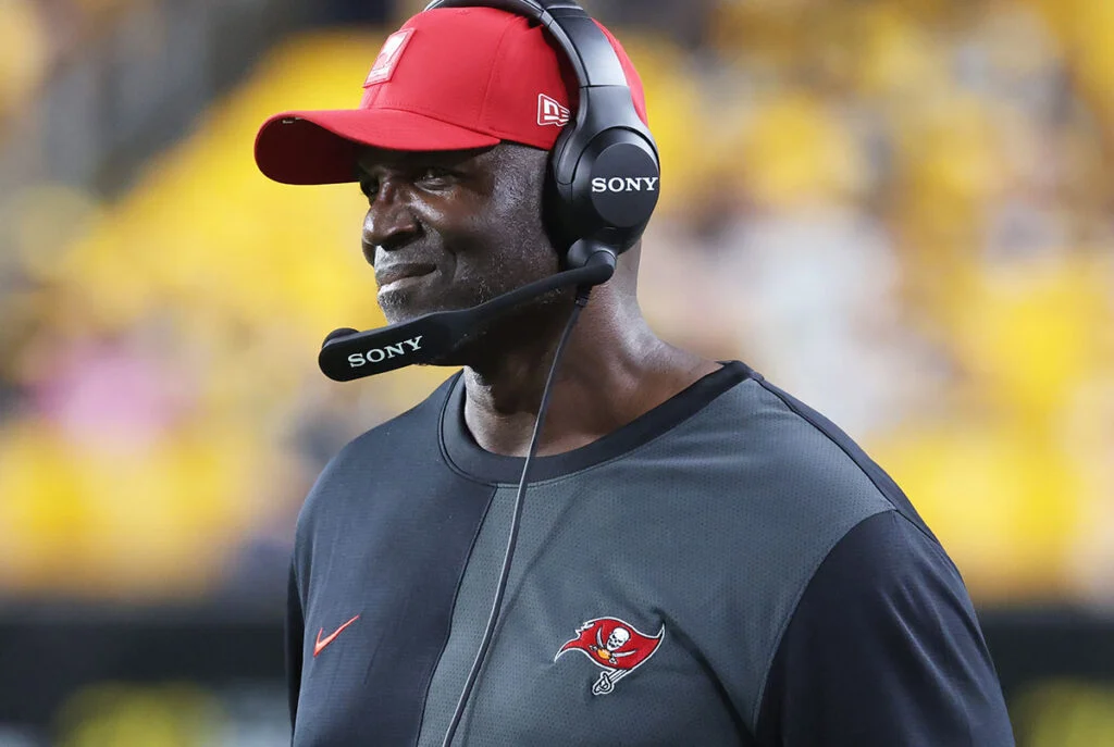 2-Point Conversion: Bucs Use Big Plays To Beat Steelers 8 Bucs Hc Todd Bowles
