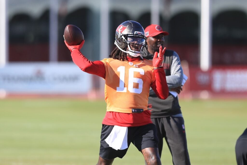 Bucs Qb Teddy Bridgewater - Photo By: Cliff Welch P/R