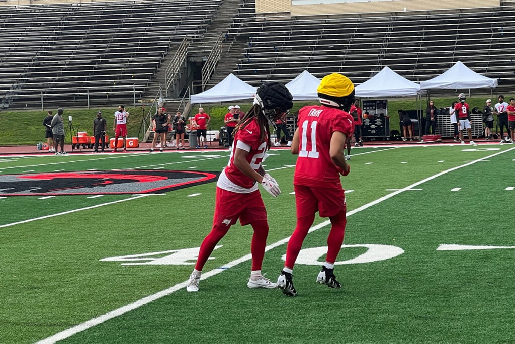 Bucs Camp Insider 8/13: Bucs Show Great Deal Of Grit In Pittsburgh 4 Bucs Cbs Tyrek Funderburk And Tayvian Farr