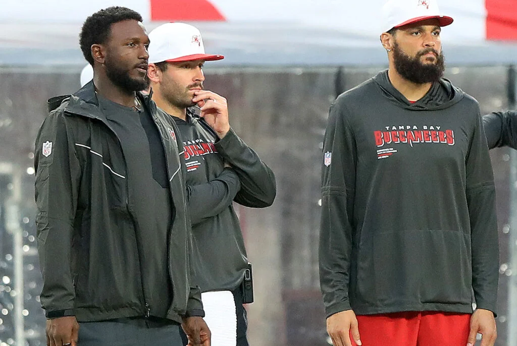 Bucs Wrs Chris Godwin And Mike Evans And Qb Baker Mayfield 