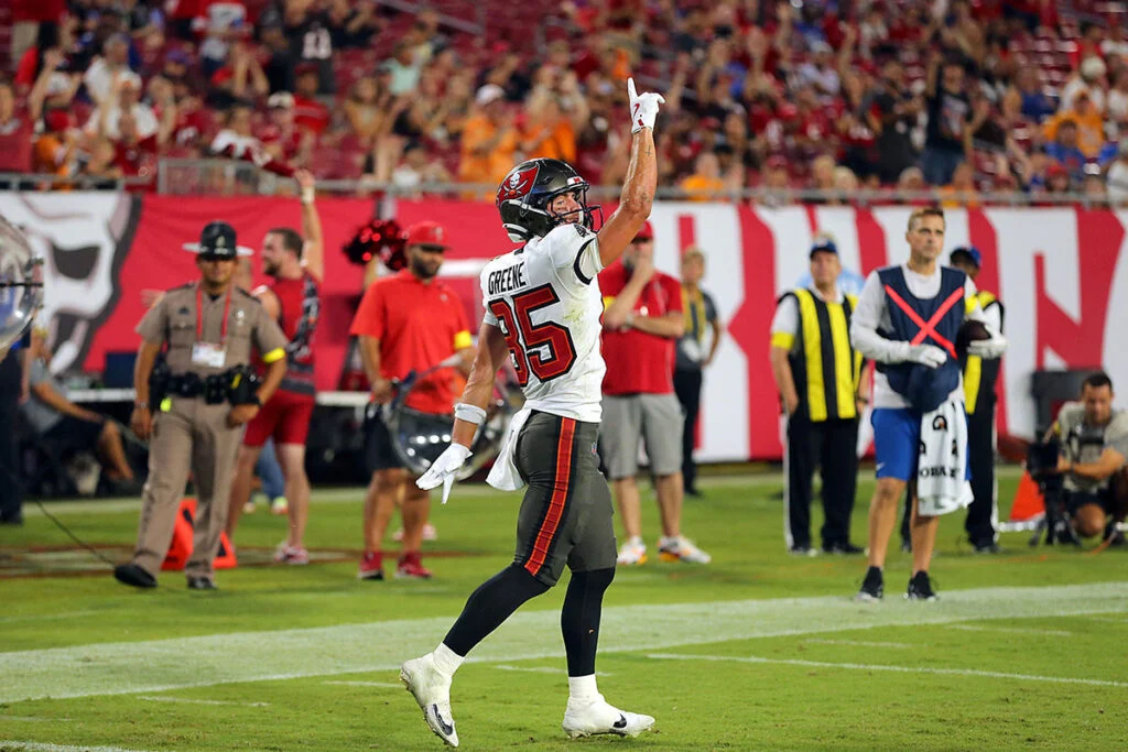 Pr Roundtable: Which Bucs Bubble Player Needs To Make The Roster? 6 Bucs Wr Garrett Greene