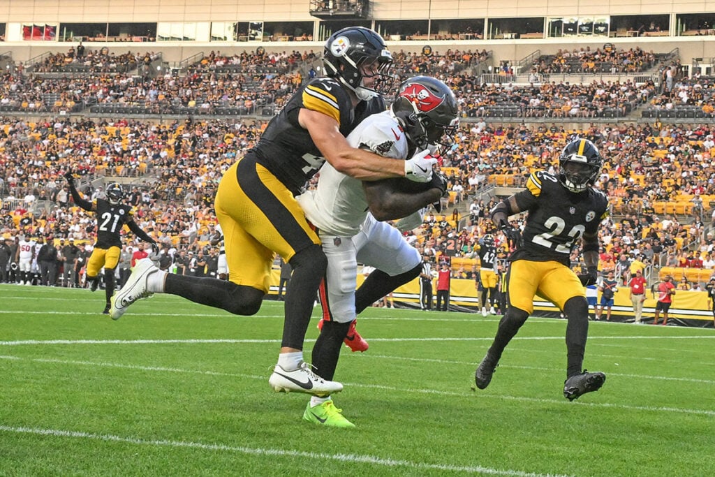 Pewter Report Podcast: Big-Play Bucs Beat The Steelers 3 Bucs Rb Bucky Irving