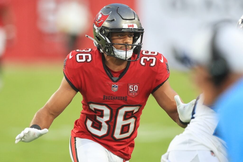 Bucs Vs. Titans: Most Impressive In Preseason Week 1 8 Bucs Safety Jj Roberts - Photo By: Cliff Welch P/R