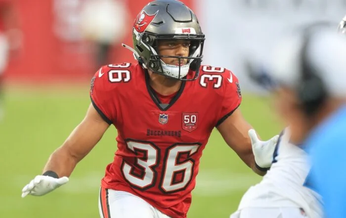 Bucs Safety Jj Roberts - Photo By: Cliff Welch P/R