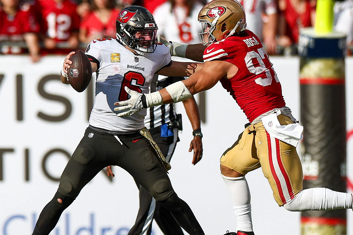 Bucs Ilb Devin White And Fs Antoine Winfield, Jr.