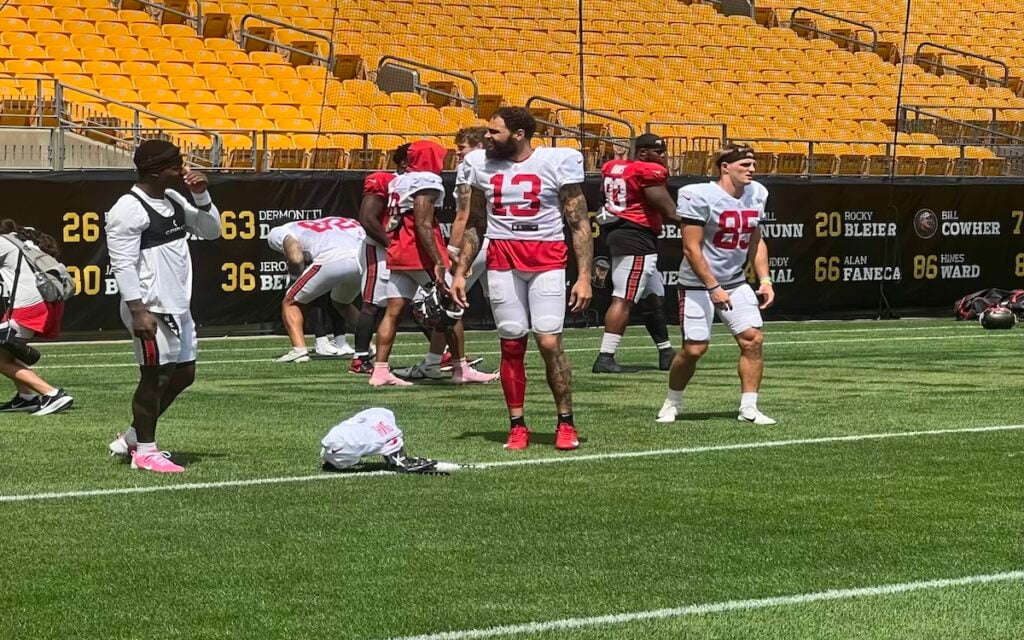 Bucs Rb Bucky Irving And Wr Mike Evans