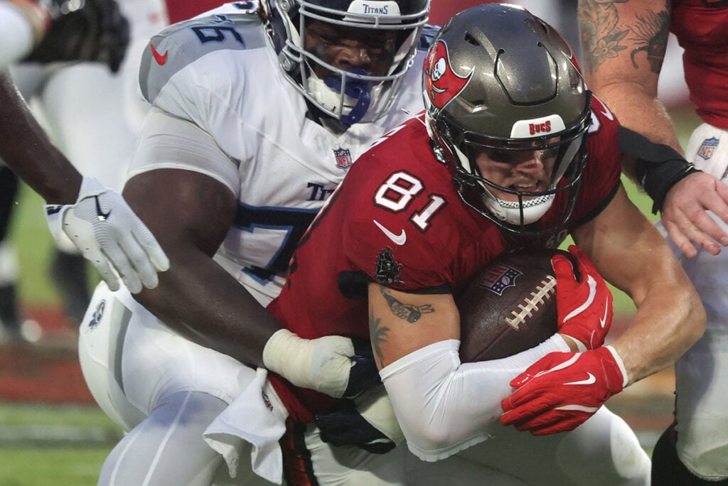 Bucs Ride Early Lead To 29-7 Preseason Win Over Titans 4 Bucs Wr Ryan Miller