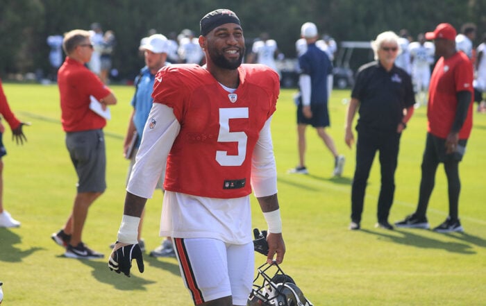 Bucs Olb Haason Reddick
