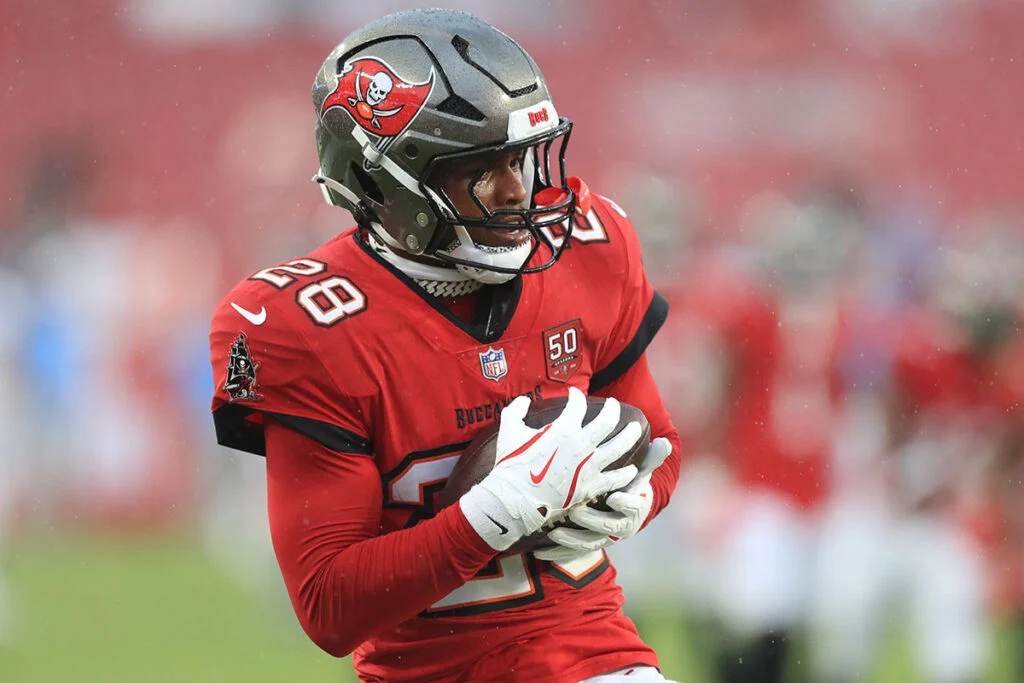 Bucs S Shilo Sanders