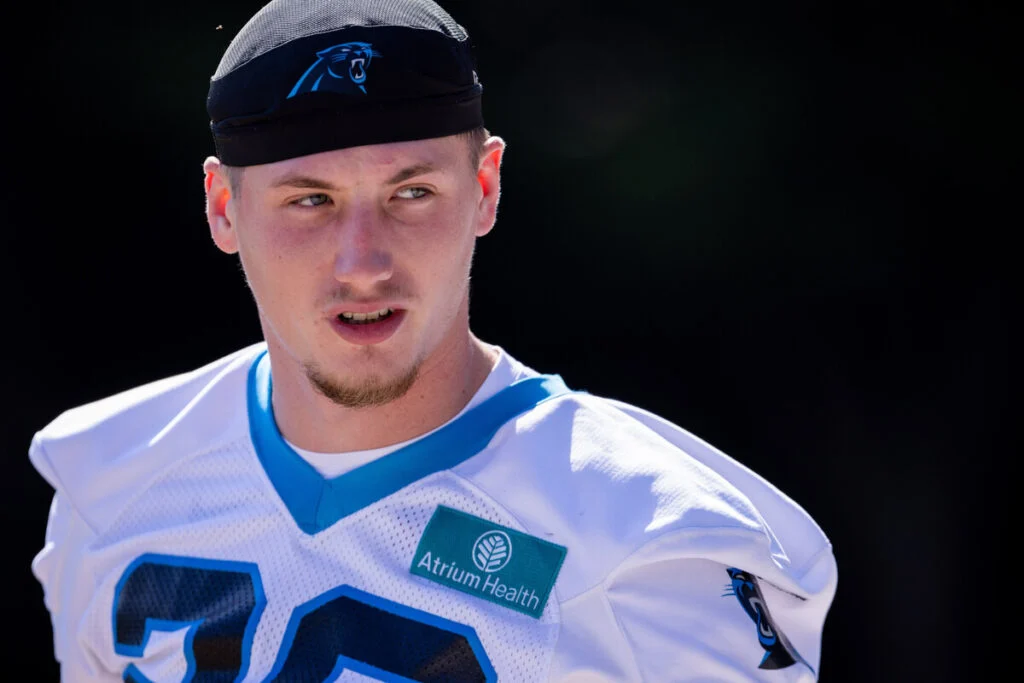 Bucs Sign External Free Agent To Practice Squad 3 Bucs S Jack Henderson