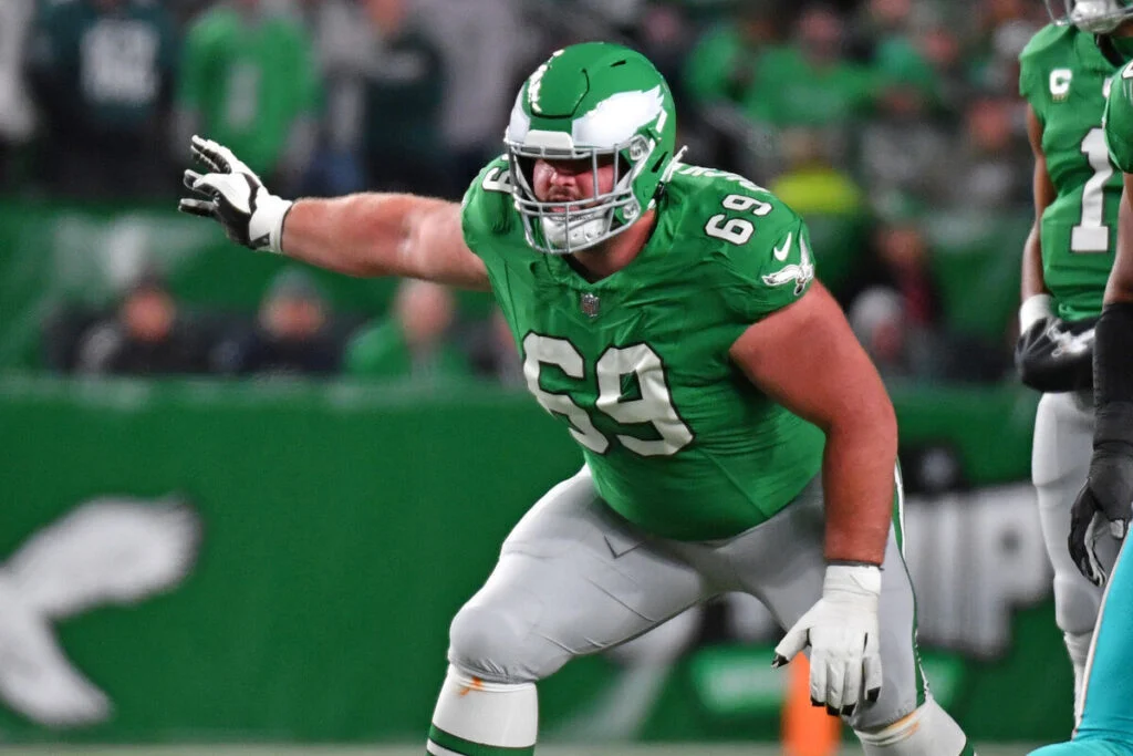 The One Blemish On Bucs Gm Jason Licht'S Recent Track Record 5 Eagles Lg Landon Dickerson