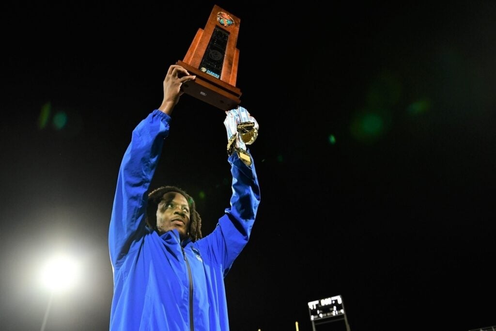 Teddy Bridgewater Is Ready To Pass On His Nfl Wisdom As Bucs Qb 5 Bucs Qb Teddy Bridgewater As Miami Northwestern Hc