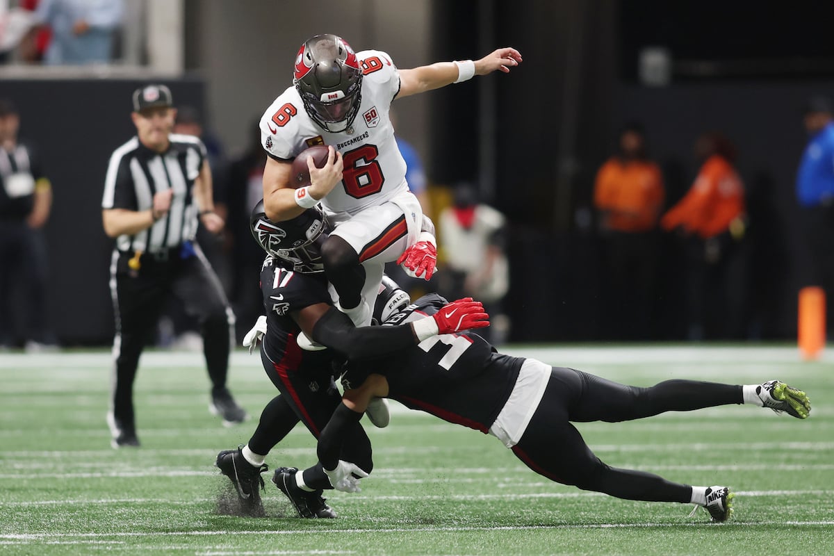Bucs Ilb Devin White And Fs Antoine Winfield, Jr.
