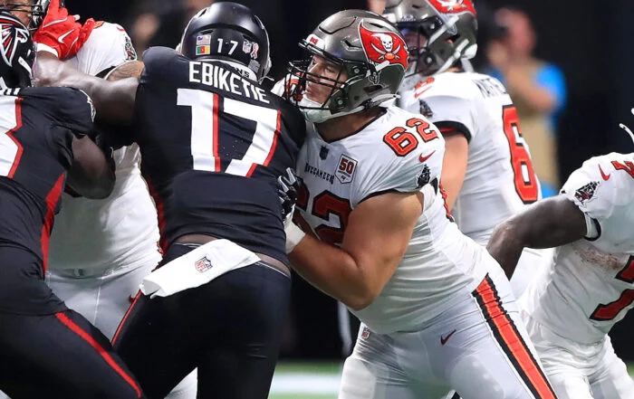 Bucs Lt Graham Barton