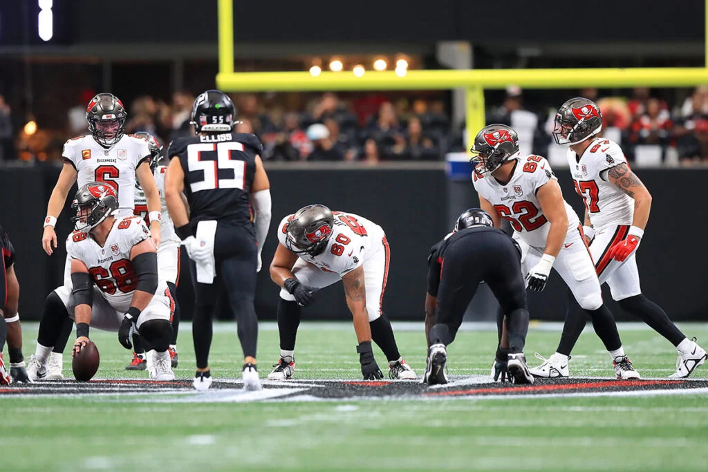 Sr'S Fab 5: &Amp;Quot;Coach Wirfs&Amp;Quot; No More – Tristan Wirfs Is Back! 8 Bucs C Ben Bredeson, Lg Michael Jordan And Lt Graham Barton