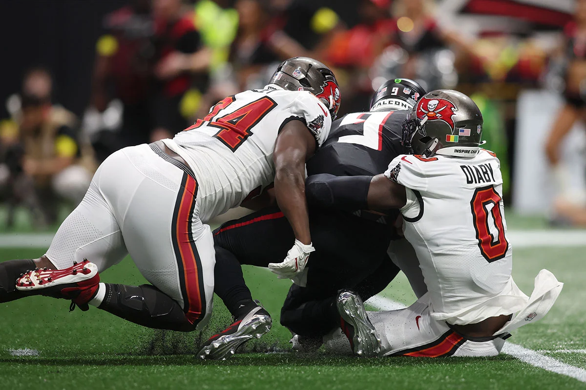 Bucs Dt Calijah Kancey And Olb Yaya Diaby And Falcons Qb Michael Penix Jr.